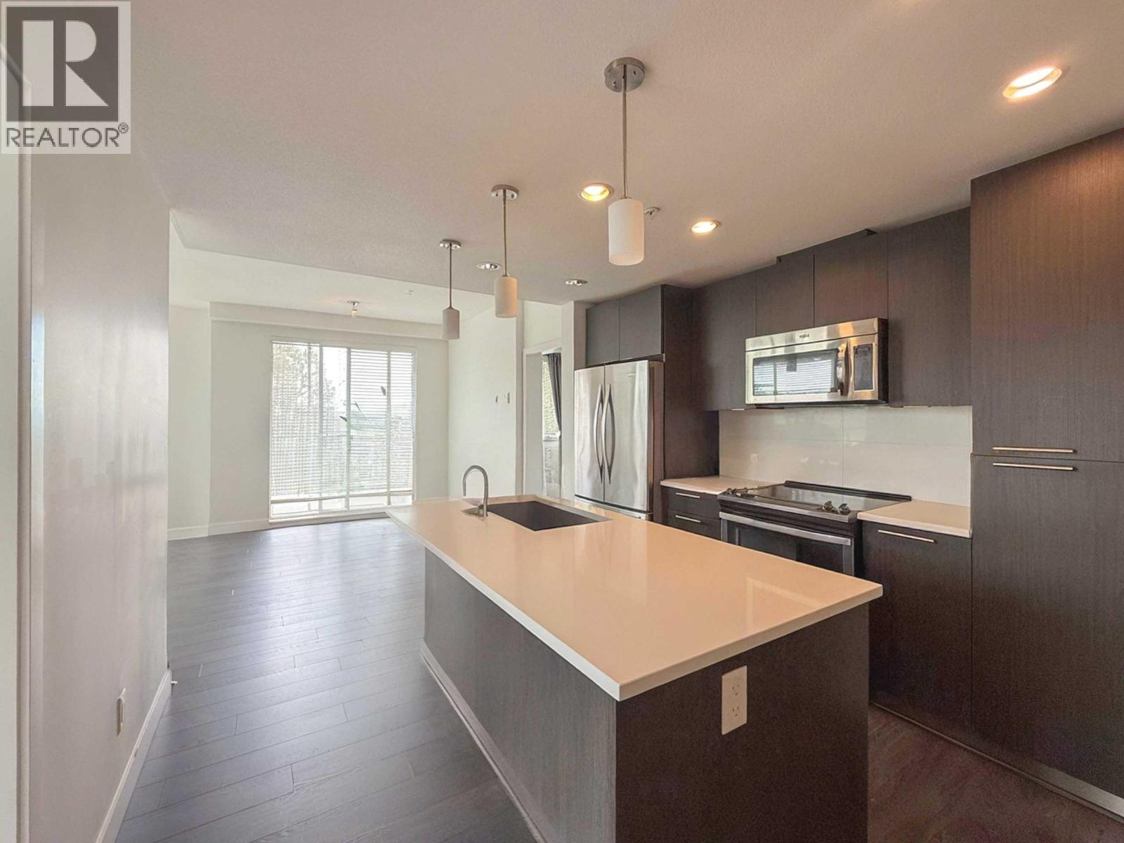 524 723 W 3rd Street, North Vancouver, British Columbia  V7M 0E4 - Photo 2 - R2995091