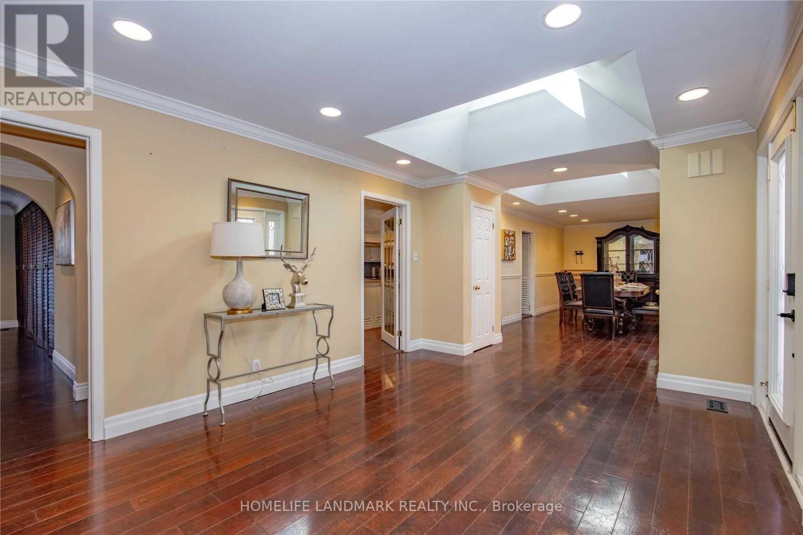 2301 BENNINGTON GATE, Oakville, Ontario