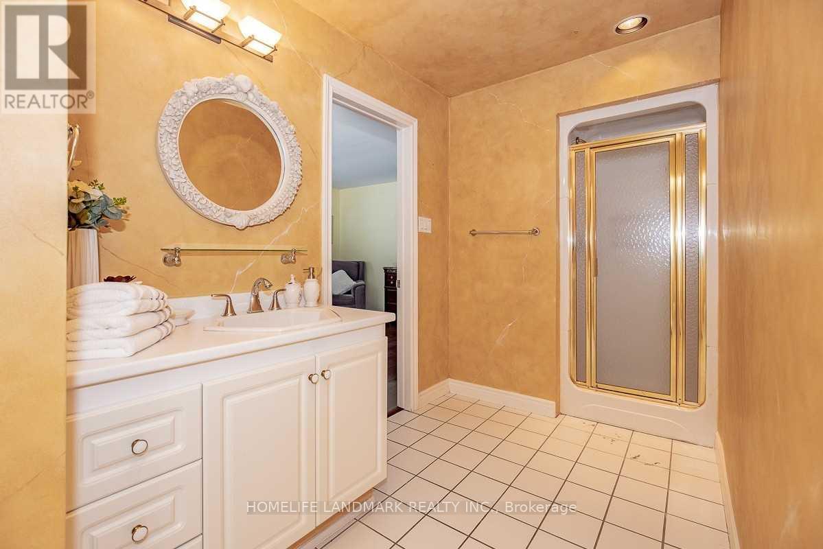 2301 Bennington Gate, Oakville, Ontario  L6J 5Z4 - Photo 31 - W12384835