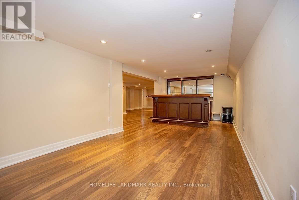 2301 Bennington Gate, Oakville, Ontario  L6J 5Z4 - Photo 33 - W12384835