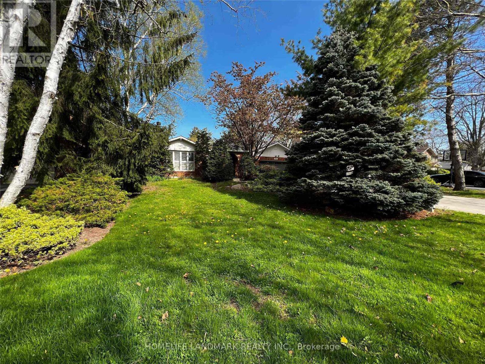 2301 Bennington Gate, Oakville, Ontario  L6J 5Z4 - Photo 6 - W12384835