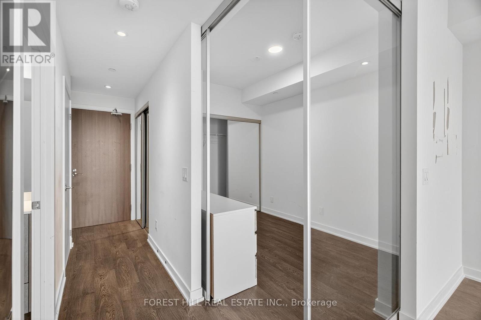 4009 - 1928 Lake Shore Boulevard, Toronto (High Park-Swansea), Ontario  L4C 5T2 - Photo 4 - W12384851