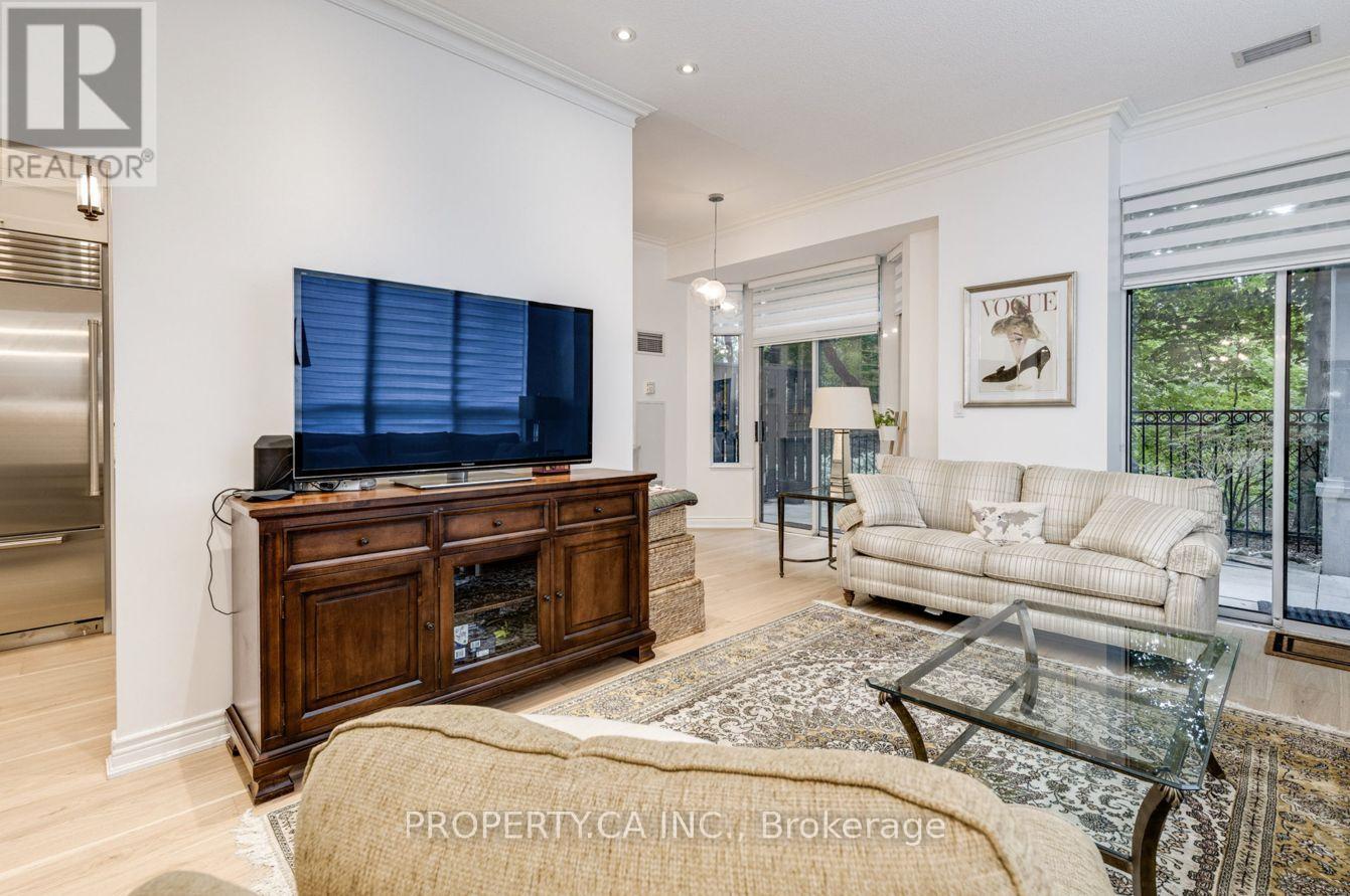 105 - 2 Aberfoyle Crescent, Toronto, Ontario  M8X 2Z8 - Photo 11 - W12384864