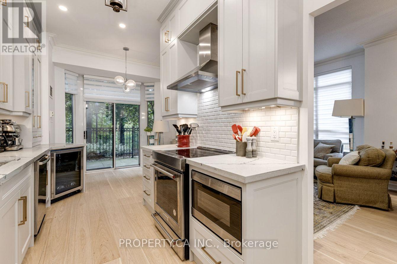 105 - 2 Aberfoyle Crescent, Toronto, Ontario  M8X 2Z8 - Photo 14 - W12384864