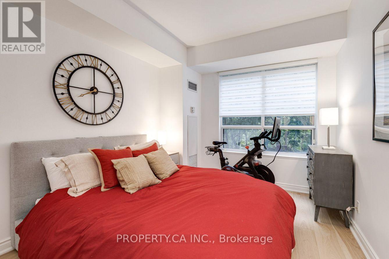 105 - 2 Aberfoyle Crescent, Toronto, Ontario  M8X 2Z8 - Photo 20 - W12384864