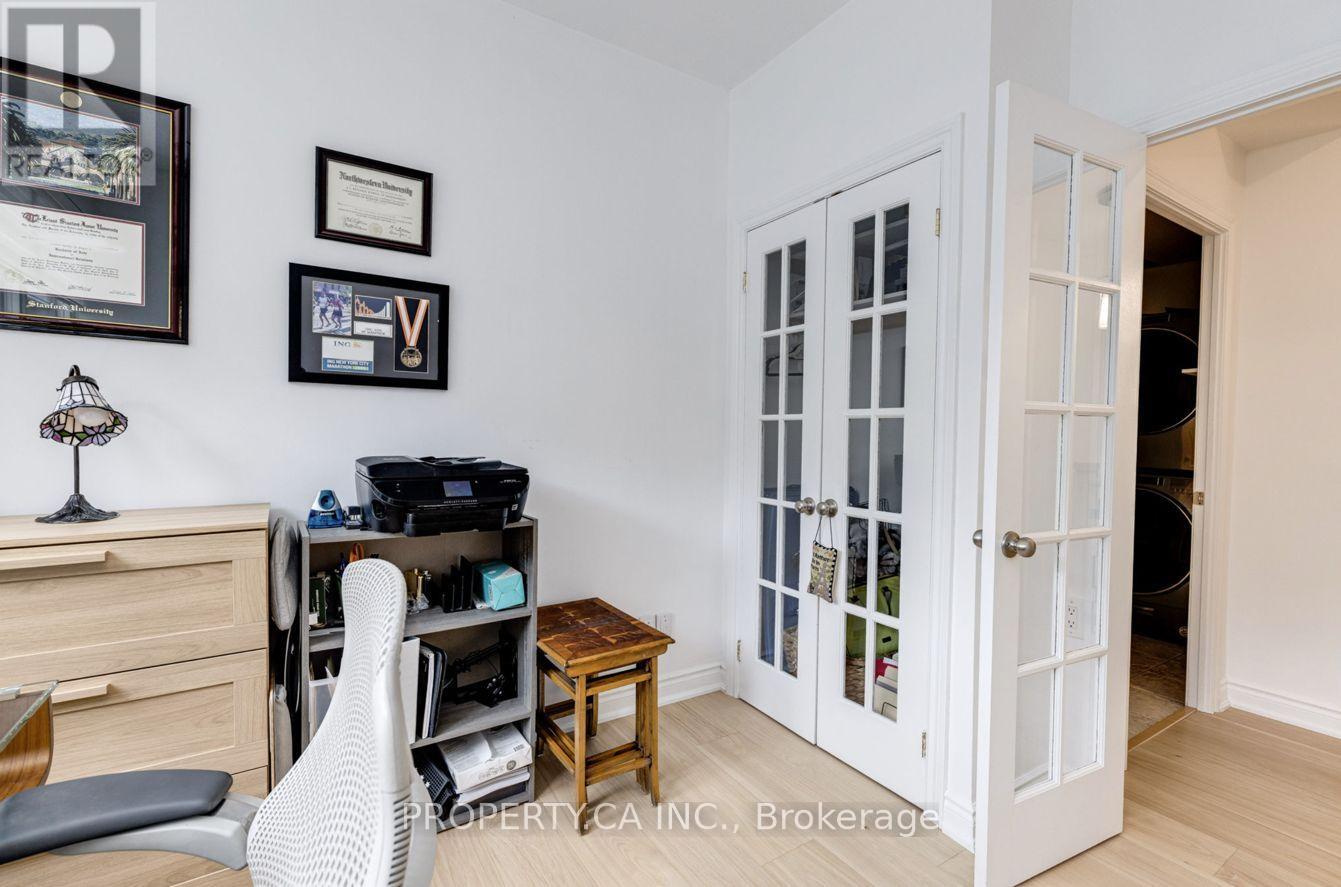 105 - 2 Aberfoyle Crescent, Toronto, Ontario  M8X 2Z8 - Photo 23 - W12384864