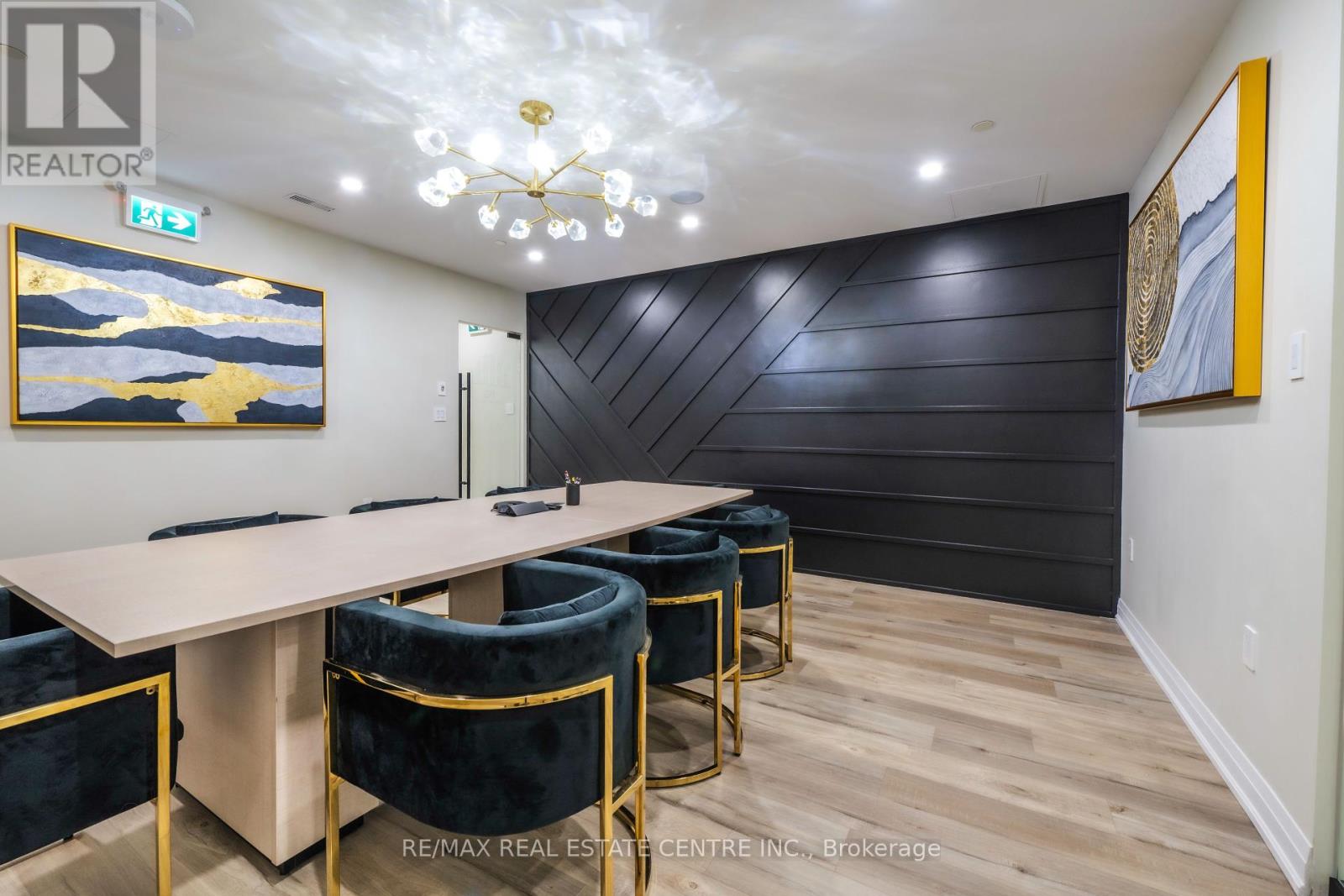 20 - 2131 Williams Parkway, Brampton, Ontario  L6S 5Z4 - Photo 11 - W12384884