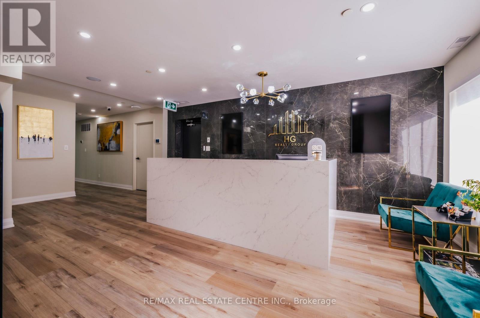 20 - 2131 Williams Parkway, Brampton, Ontario  L6S 5Z4 - Photo 2 - W12384884