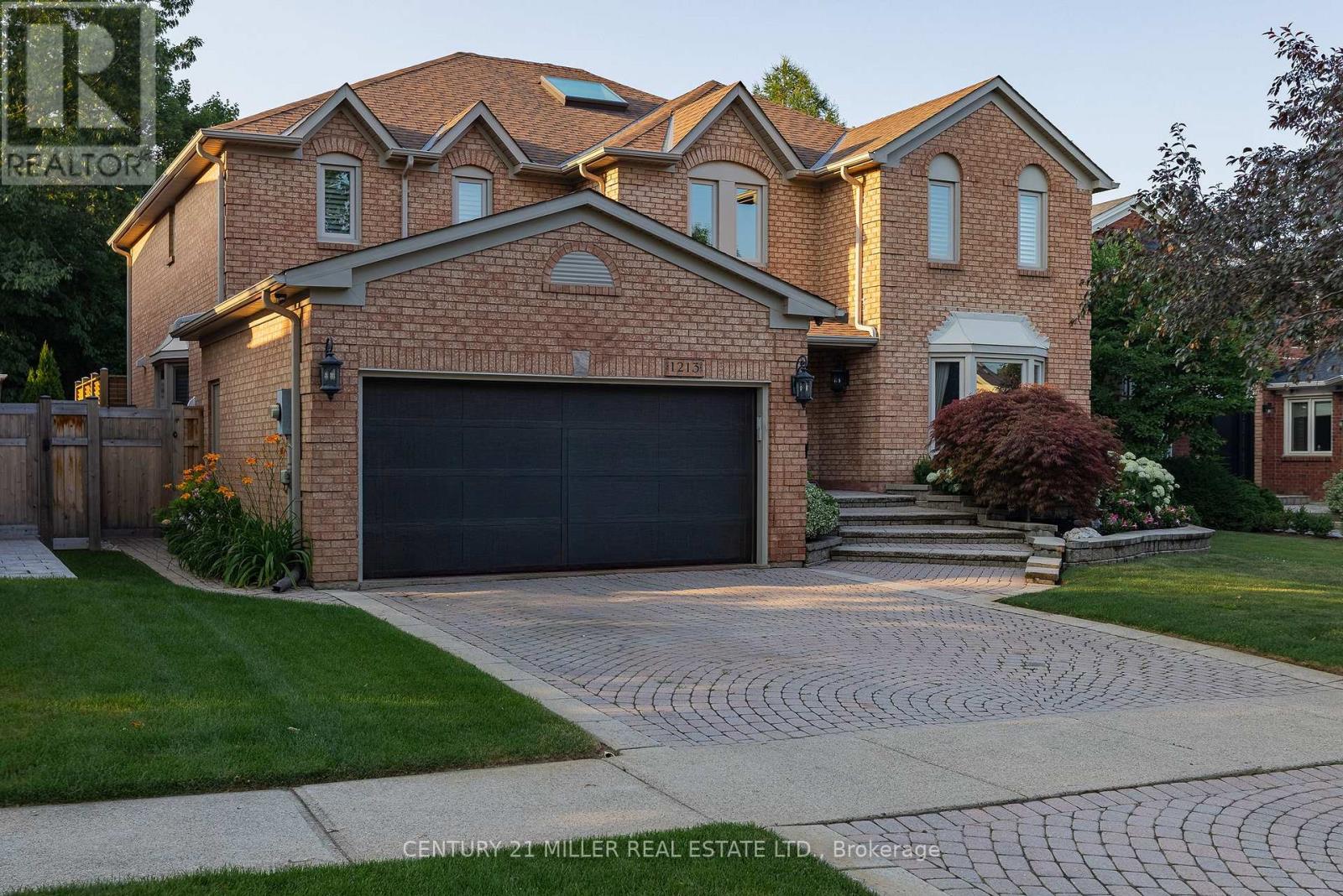 1213 Bowman Drive, Oakville, Ontario  L6M 2T4 - Photo 1 - W12384912