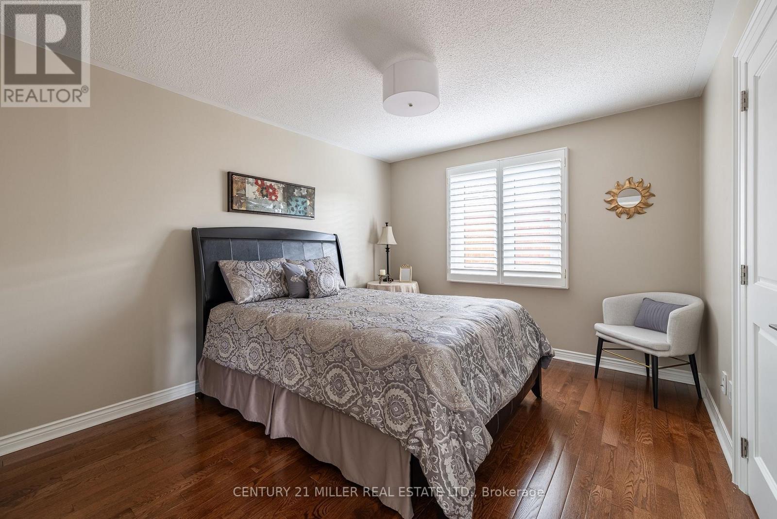1213 Bowman Drive, Oakville, Ontario  L6M 2T4 - Photo 28 - W12384912