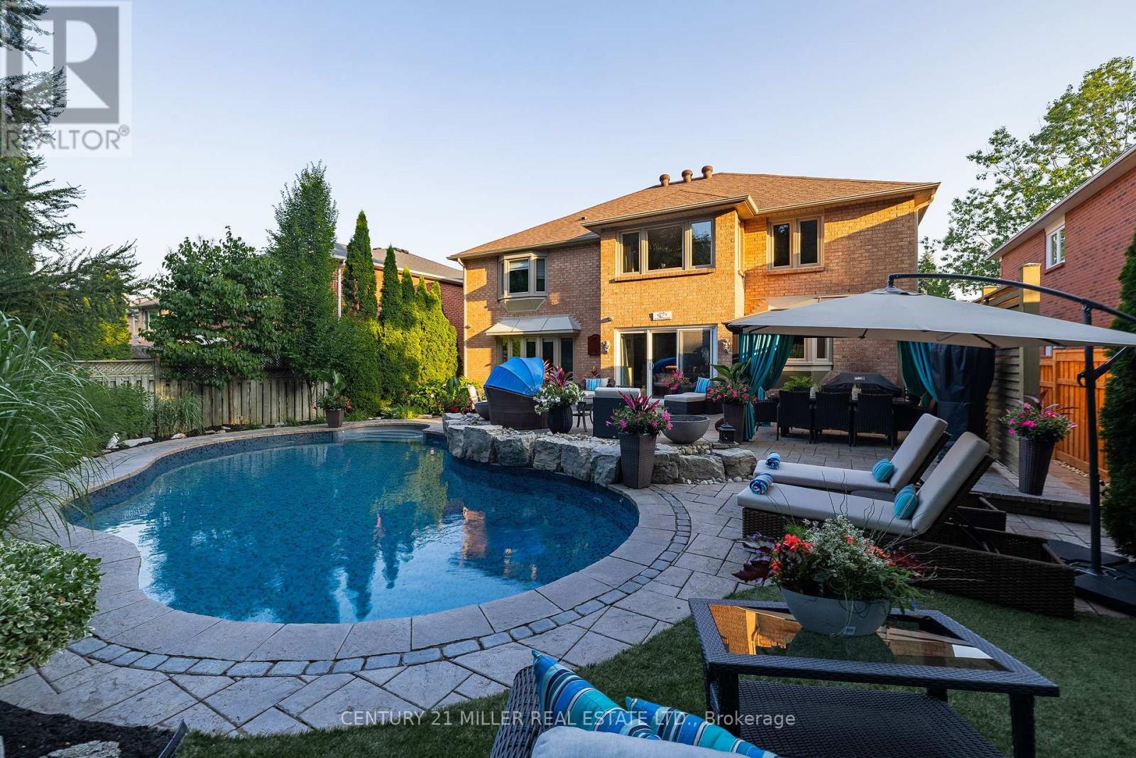 1213 Bowman Drive, Oakville, Ontario  L6M 2T4 - Photo 39 - W12384912
