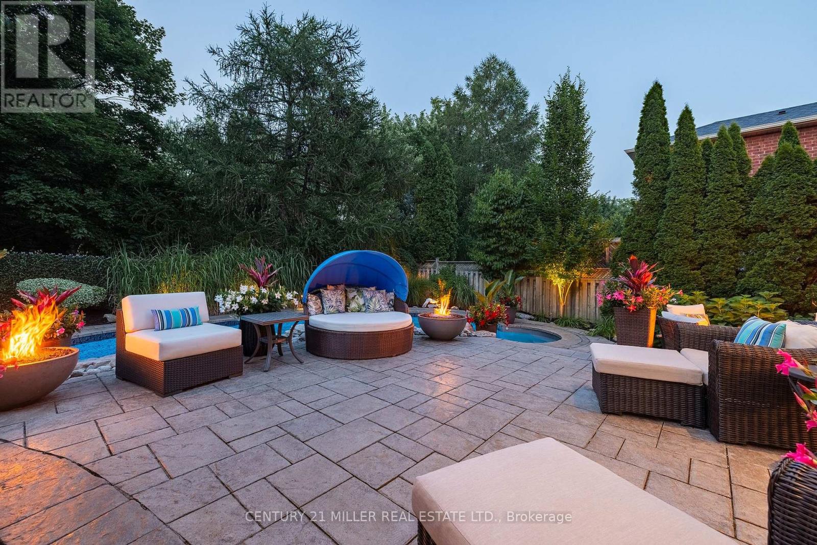 1213 Bowman Drive, Oakville, Ontario  L6M 2T4 - Photo 43 - W12384912