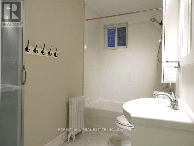 2 - 42 Emerald Crescent, Toronto, Ontario  M8V 2B6 - Photo 8 - W12384928