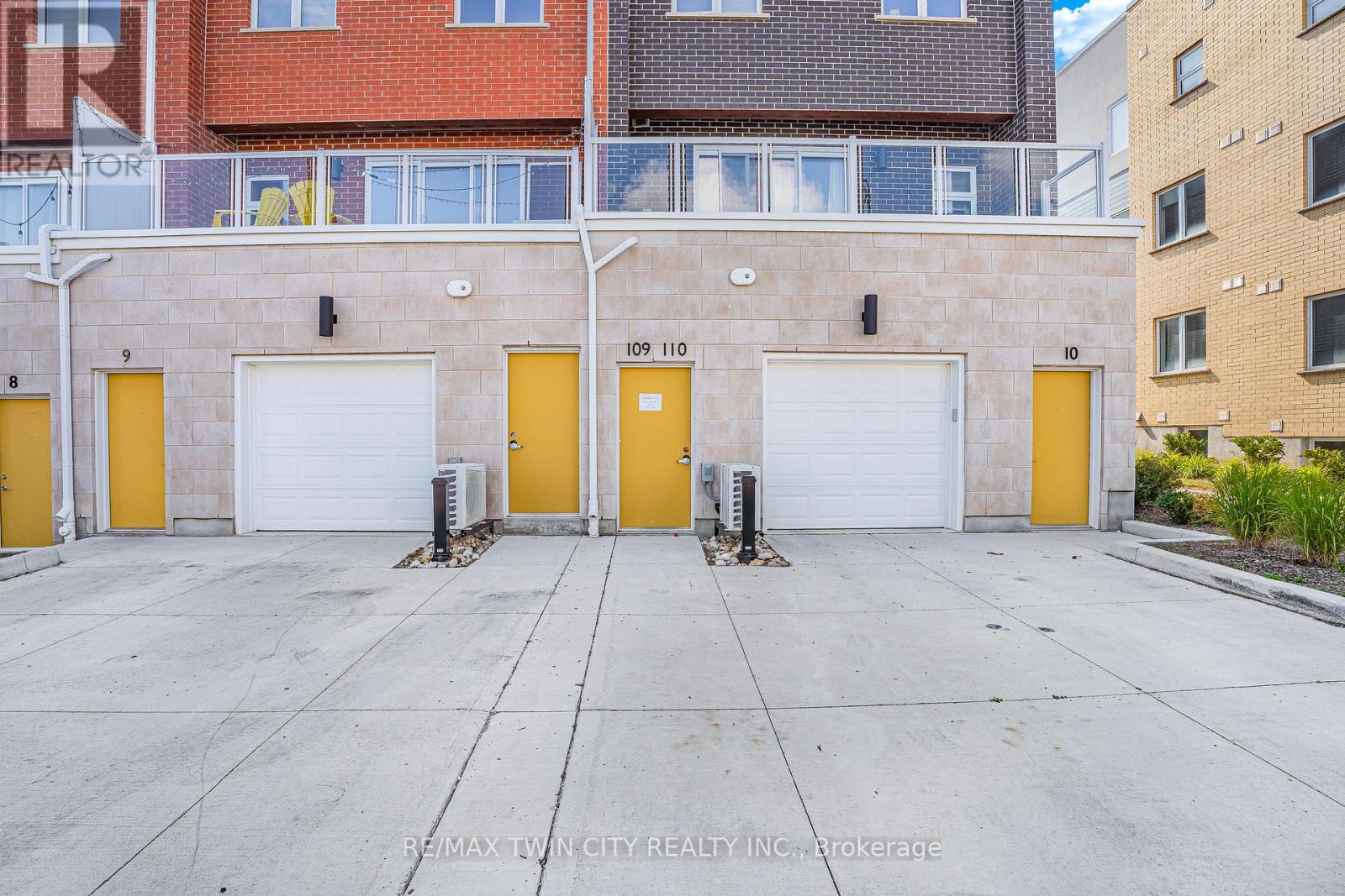 109 - 124 Seabrook Drive, Kitchener, Ontario  N2R 0R7 - Photo 20 - X12384839