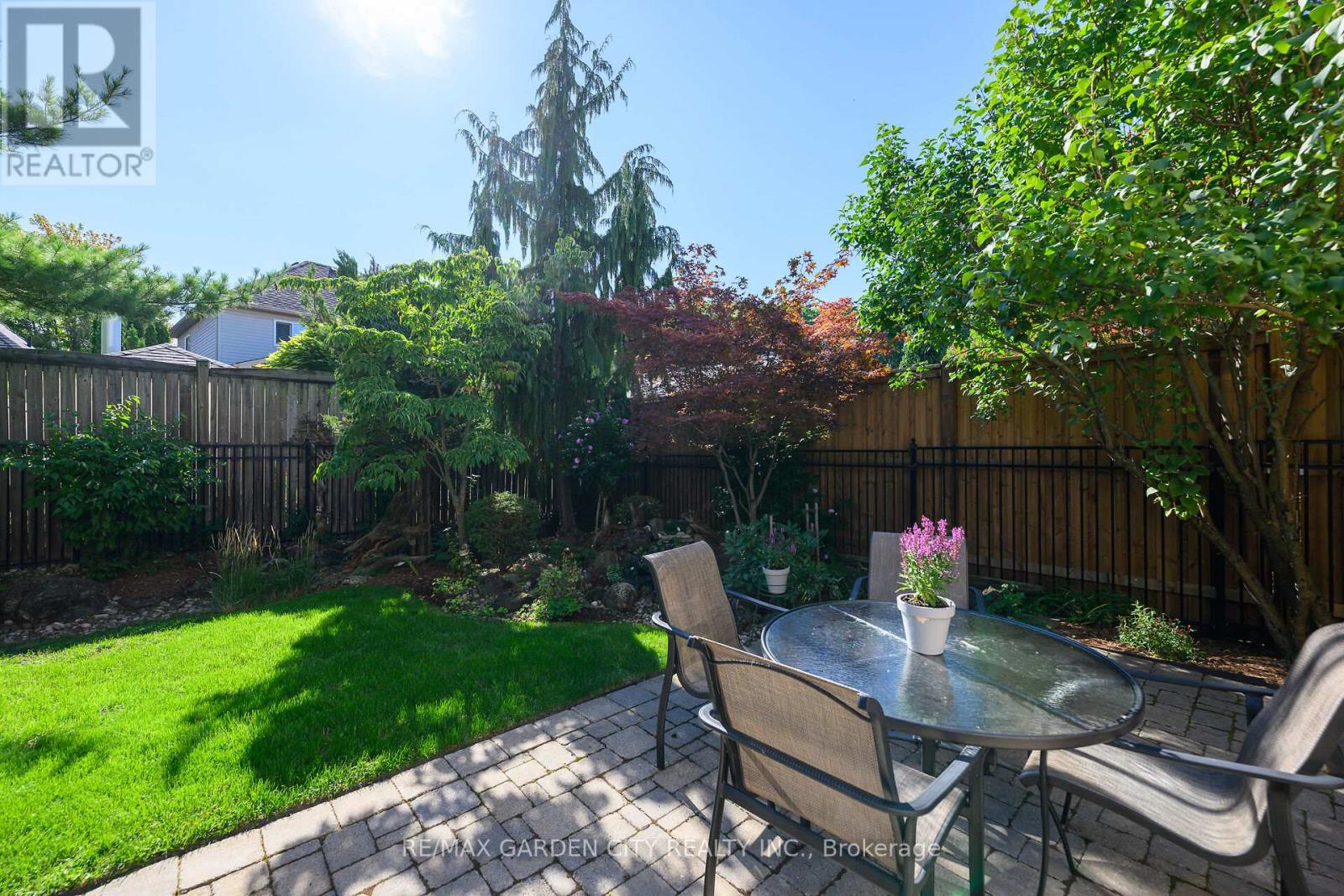 19 Golf Woods Drive, Grimsby (Grimsby East), Ontario  L3M 5P5 - Photo 36 - X12384845