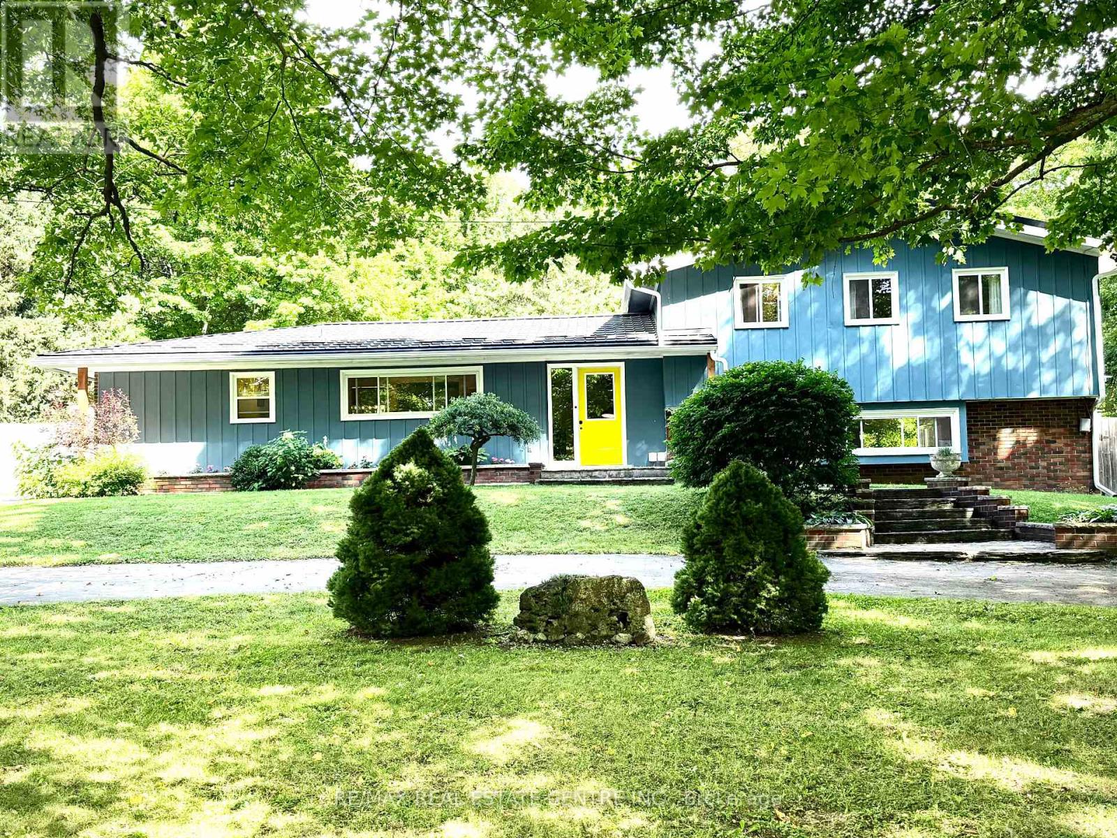 161 Inkerman Street, Grey Highlands, Ontario  N0C 1E0 - Photo 1 - X12384871