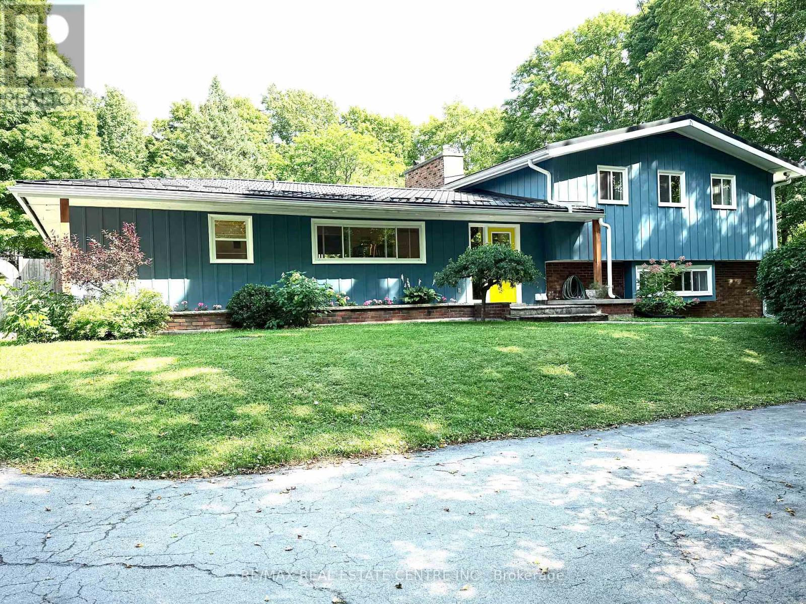 161 Inkerman Street, Grey Highlands, Ontario  N0C 1E0 - Photo 4 - X12384871