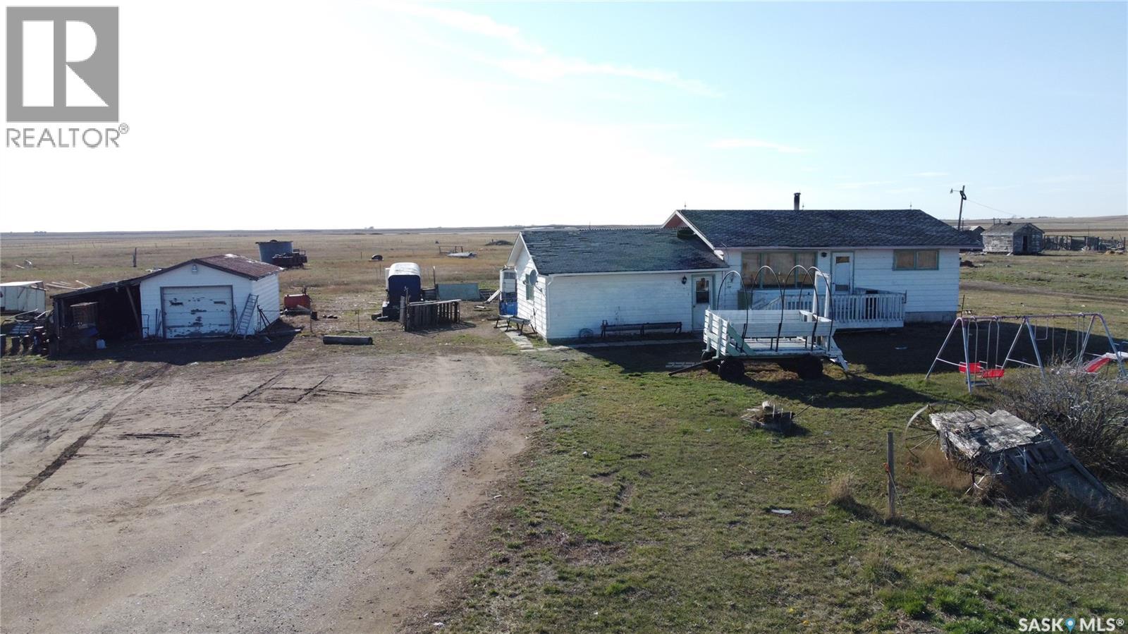 Acreage SE of Success, Saskatchewan Landing Rm No.167, Saskatchewan