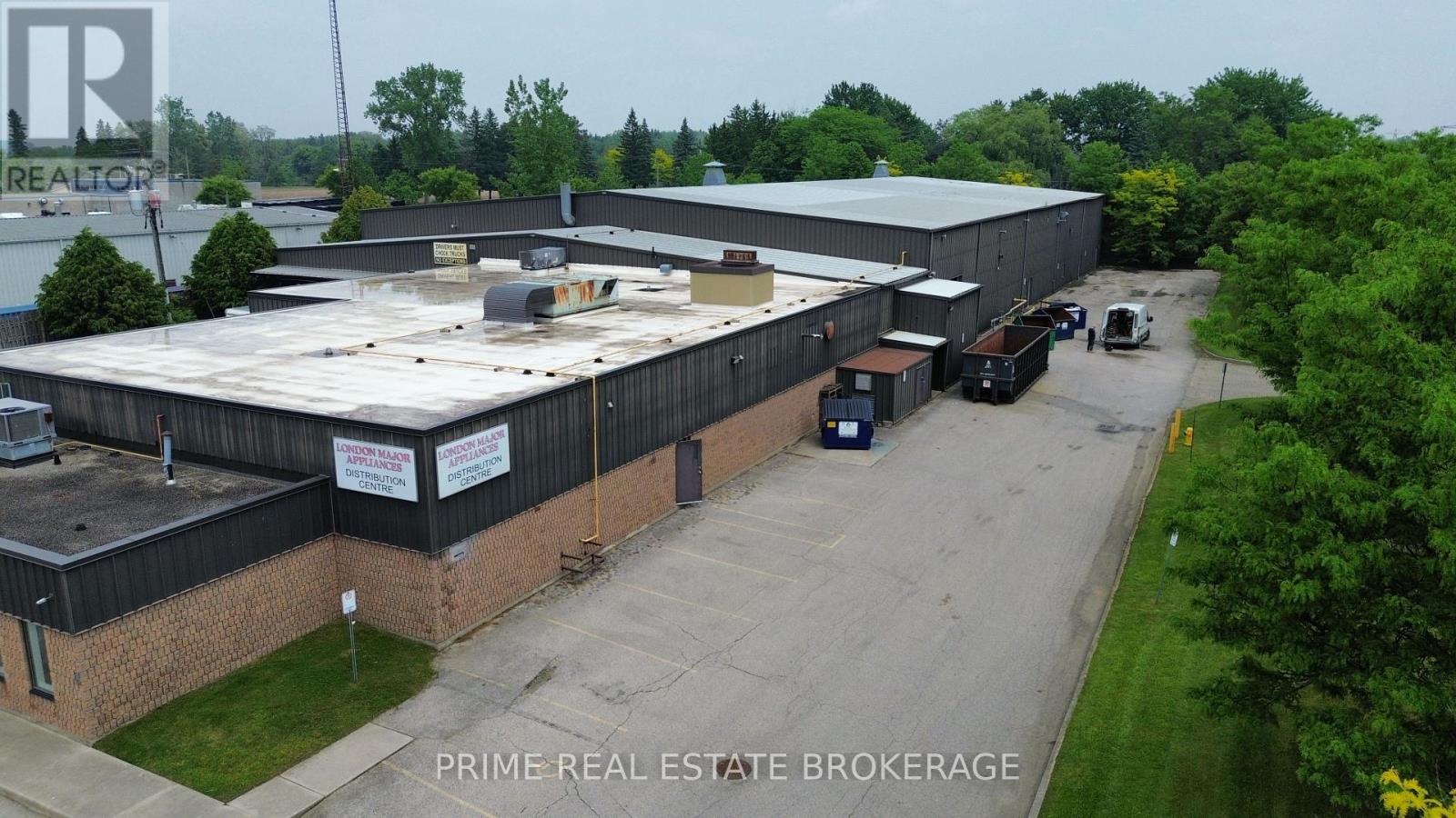Unit A - 312 Sovereign Road, London East, Ontario  N6M 1A7 - Photo 2 - X12245452