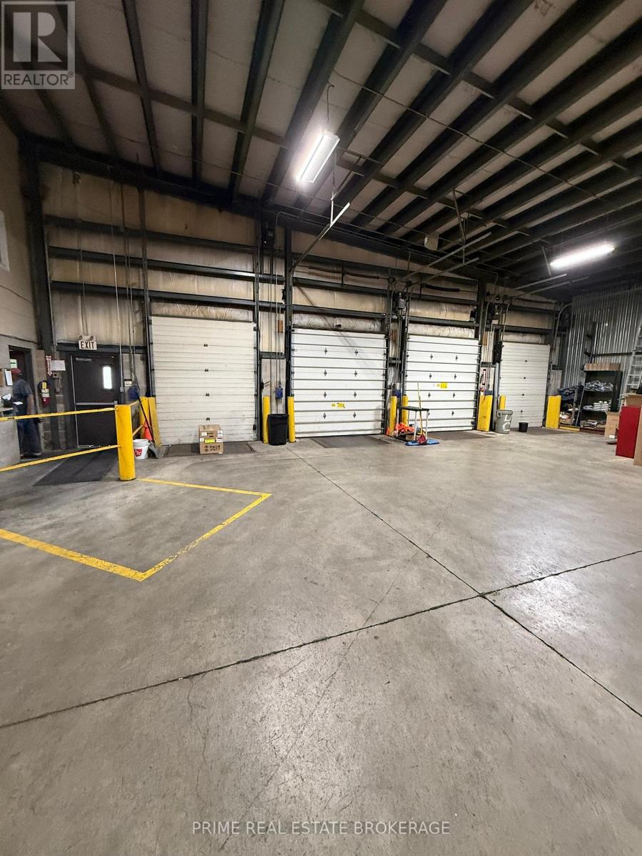 Unit A - 312 Sovereign Road, London East, Ontario  N6M 1A7 - Photo 6 - X12245452