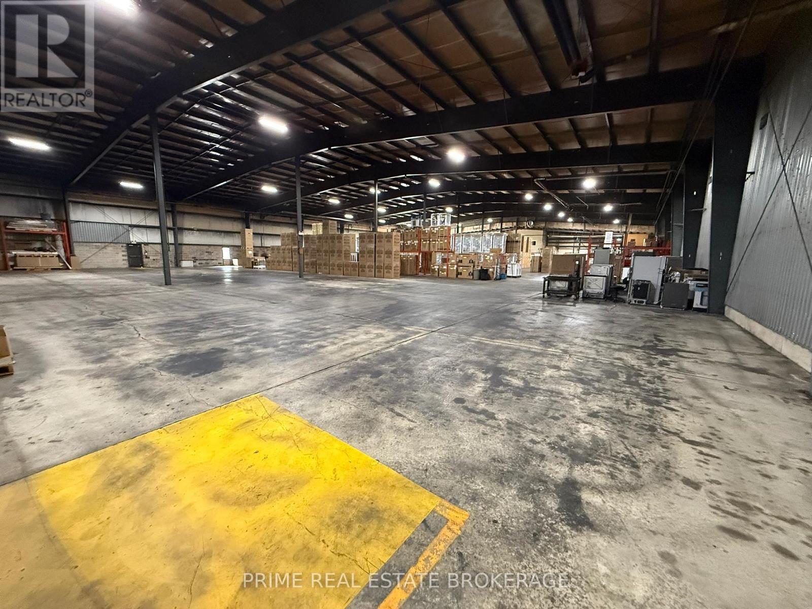 Unit A - 312 Sovereign Road, London East, Ontario  N6M 1A7 - Photo 10 - X12245452