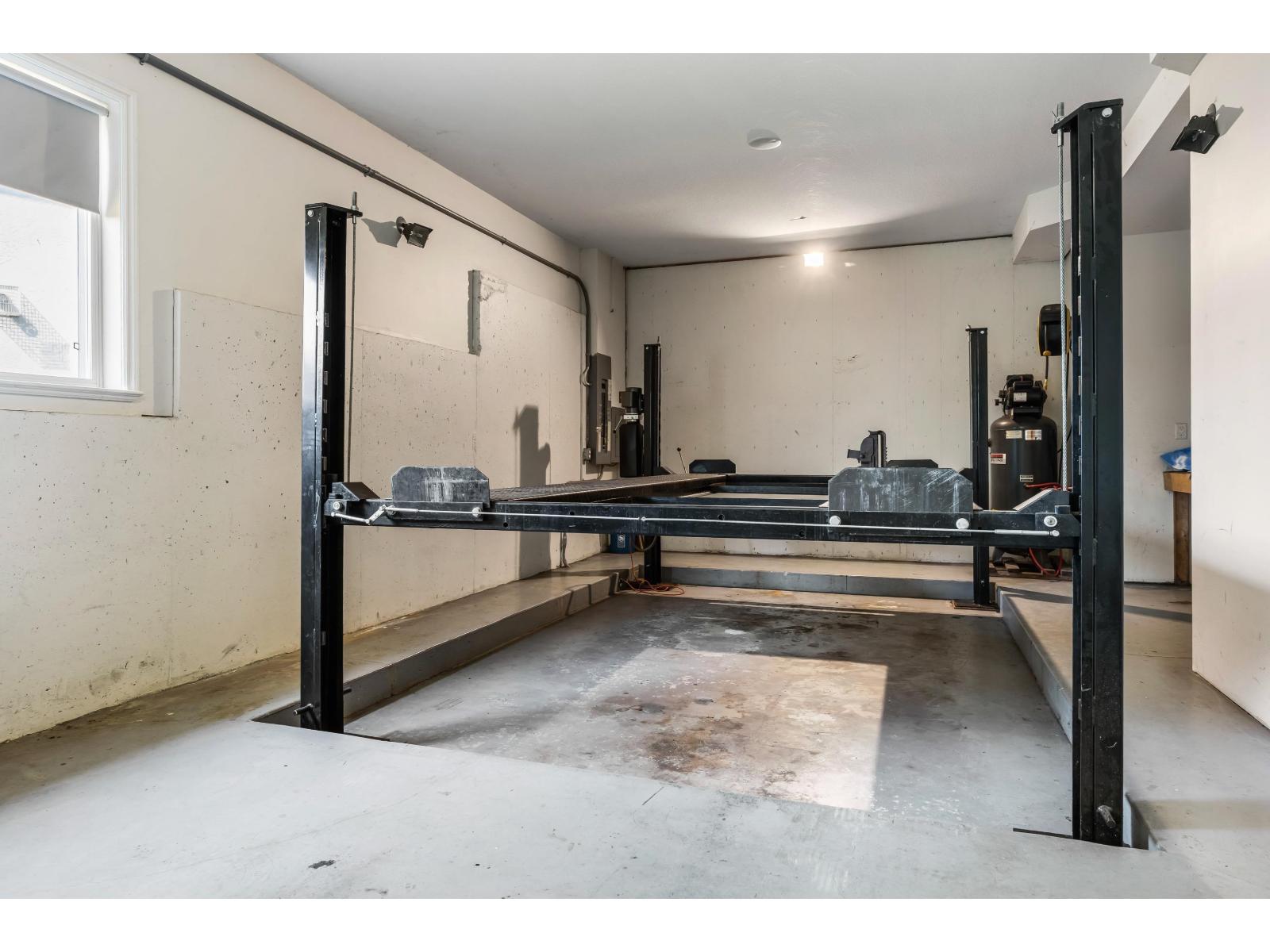 4360 Estate Drive, Chilliwack River Valley, Chilliwack, British Columbia  V2R 3B4 - Photo 36 - R3044125