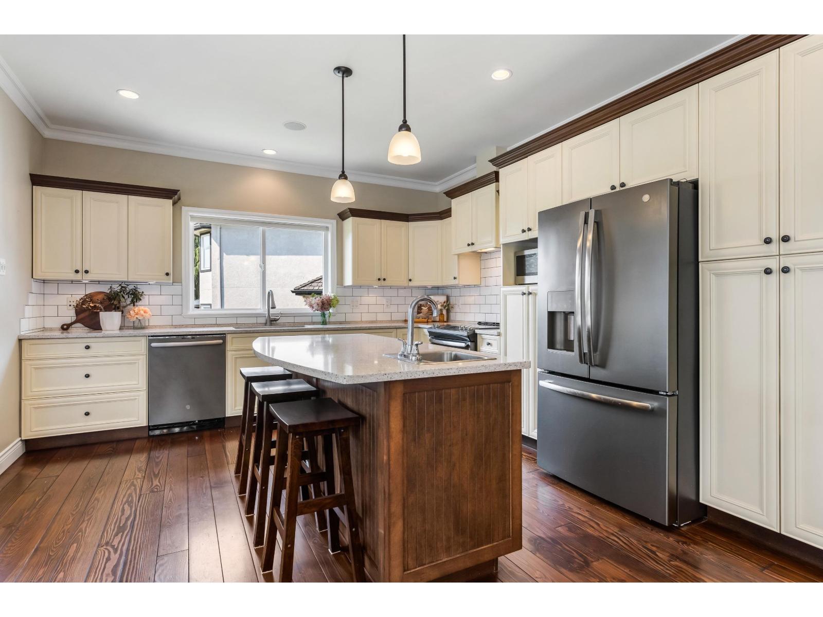 4360 Estate Drive, Chilliwack River Valley, Chilliwack, British Columbia  V2R 3B4 - Photo 3 - R3044125