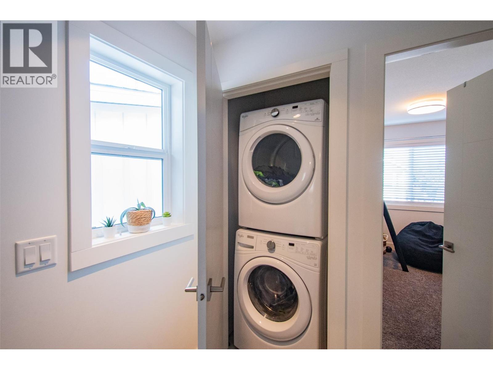 727 Cadder Avenue, Kelowna, British Columbia  V1Y 5N7 - Photo 17 - 10361823