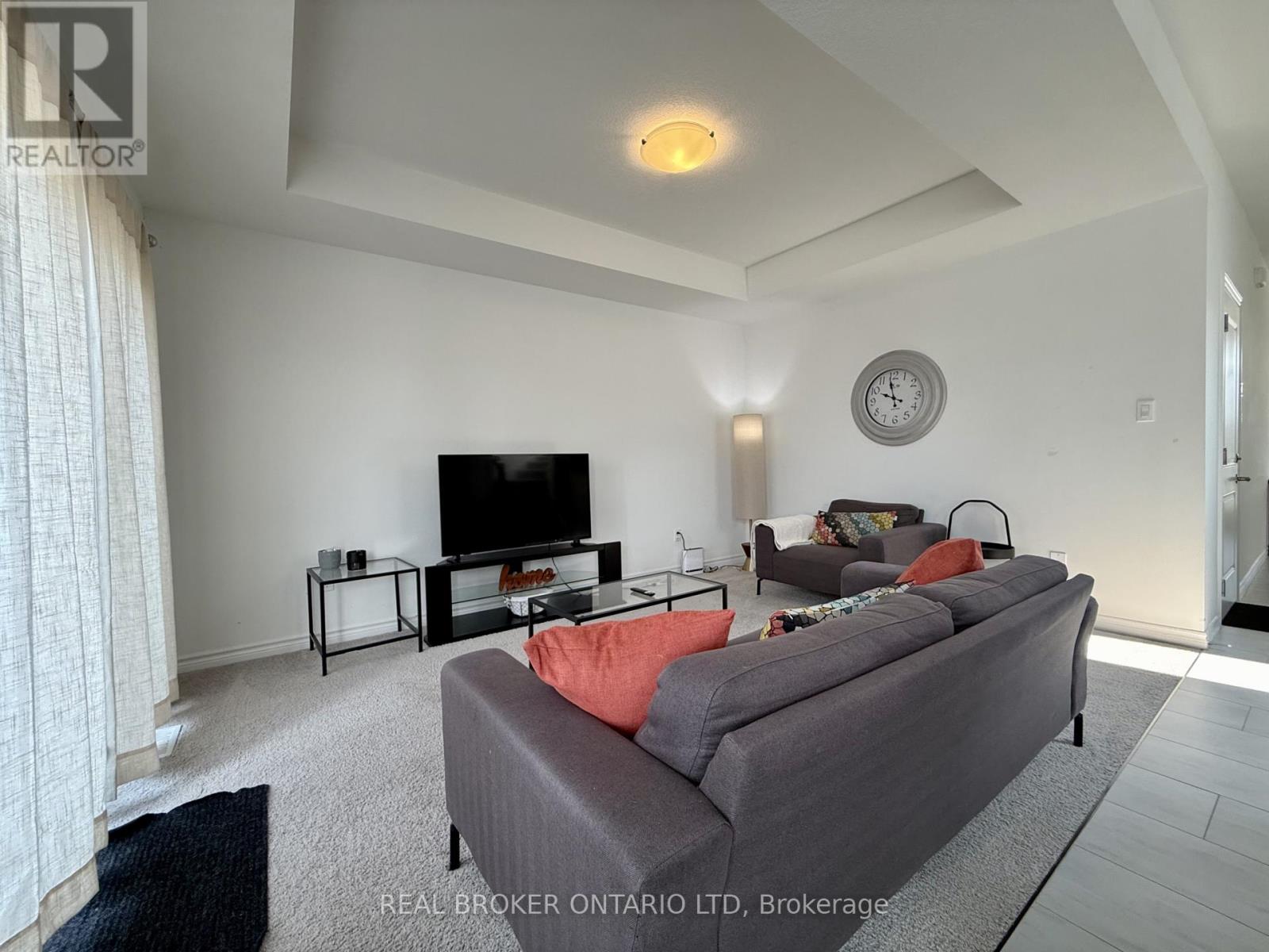 1634 Noah Bend, London North, Ontario  N3B 2Z1 - Photo 5 - X12385125
