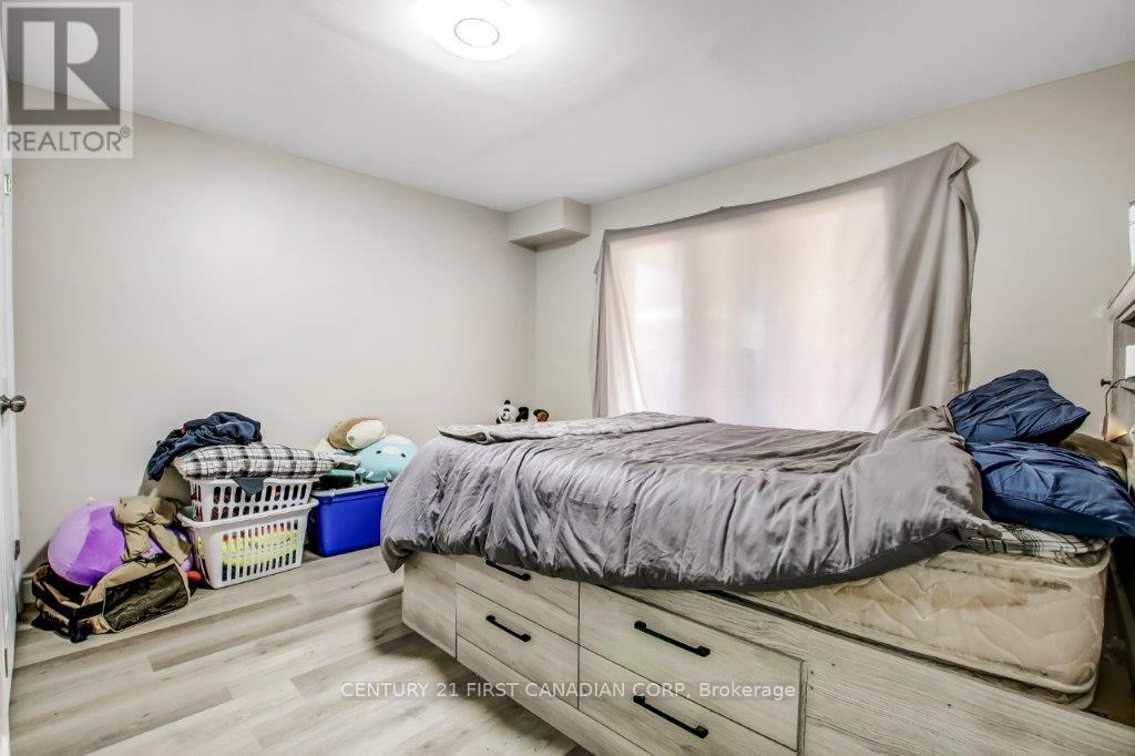 2608 Holbrook Drive, London South, Ontario  N6M 0G3 - Photo 29 - X12385147