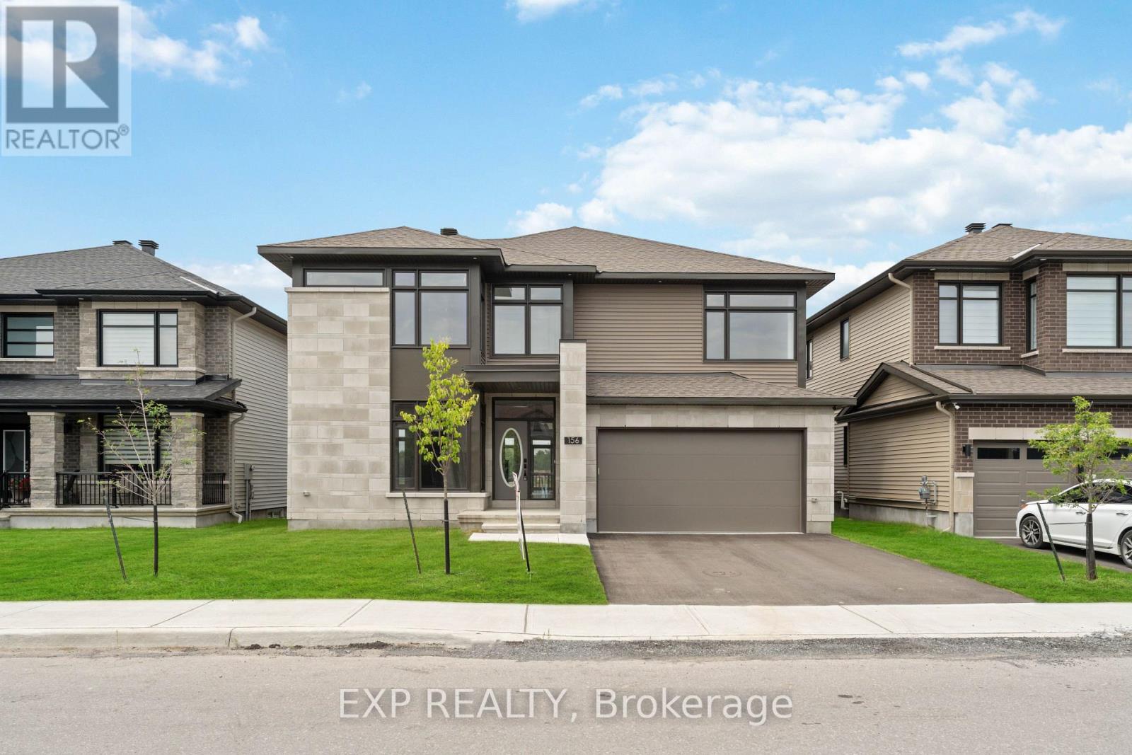 Property at 156 FINSBURY AVENUE E image 2