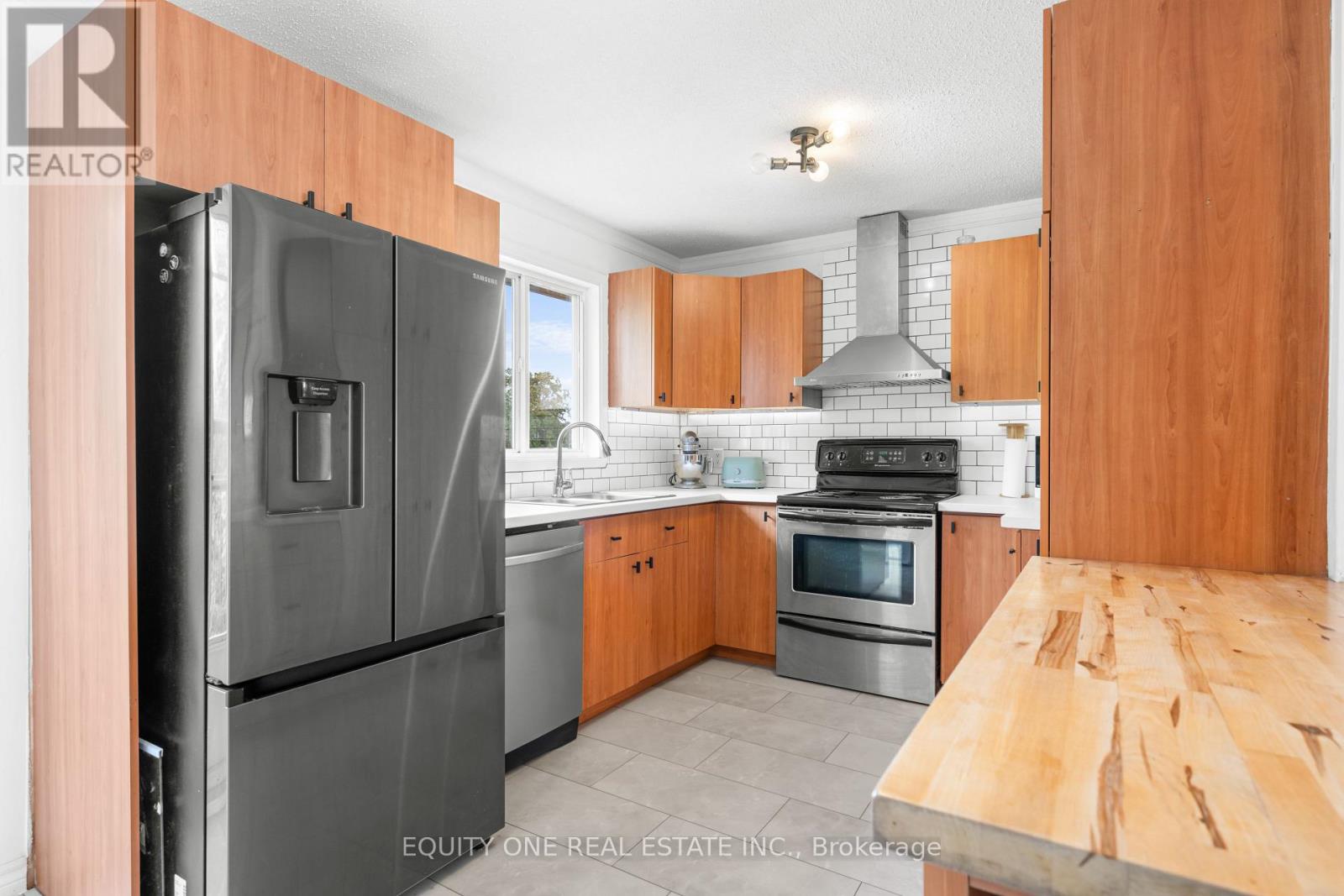 202a - 185 Du Comte Street Road, Alfred And Plantagenet, Ontario  K0B 1L0 - Photo 11 - X12385145