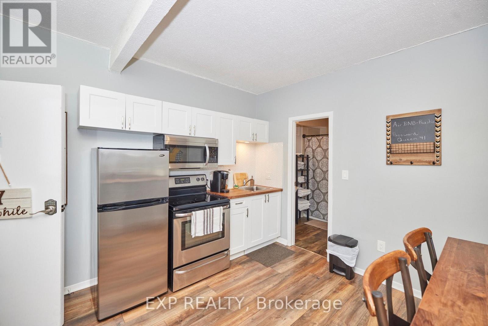 1 - 4675 Queen Street, Niagara Falls, Ontario  L2E 2L9 - Photo 7 - X12385120