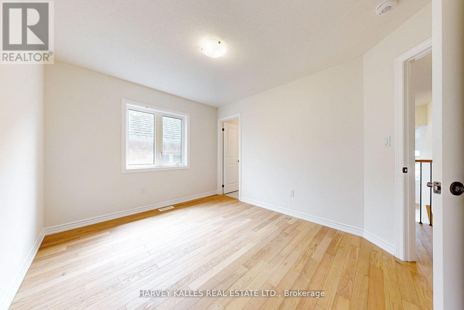 53 Lawrence D. Pridham Avenue, New Tecumseth (Alliston), Ontario  L9R 0X2 - Photo 35 - N12384881