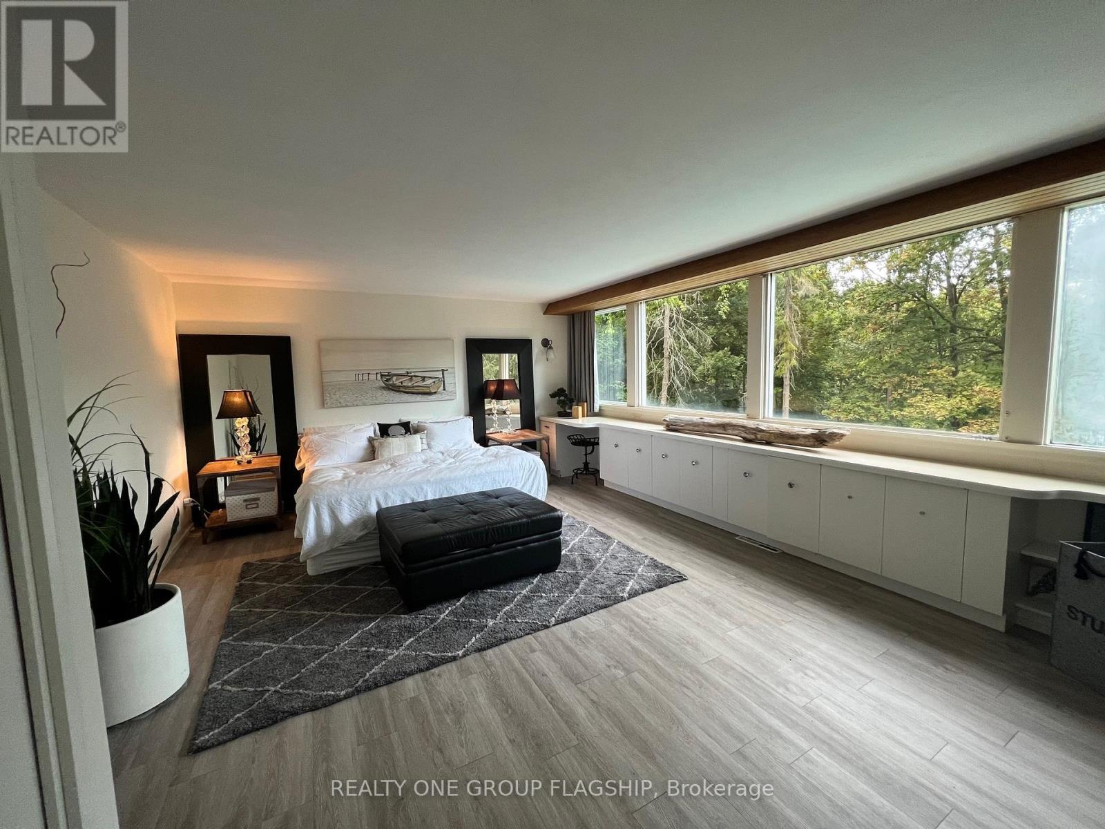 1379 Clarkson Road N, Mississauga, Ontario  L5J 2W6 - Photo 12 - W12382952