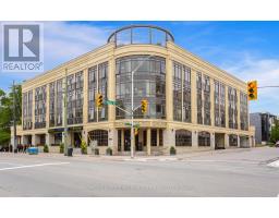 302 - 205 Lakeshore Road W, Oakville (Co Central), Ca