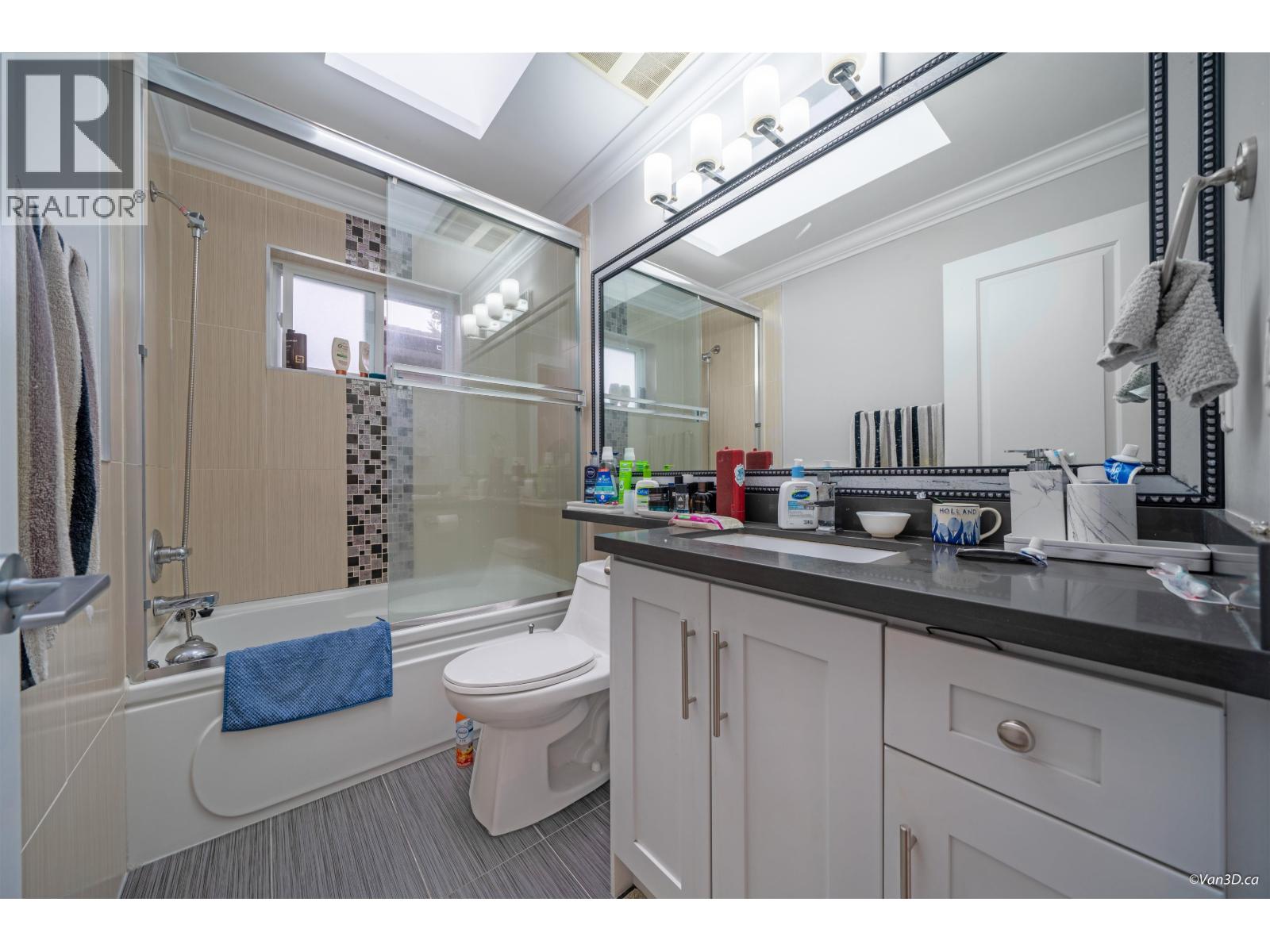 7753 Wedgewood Street, Burnaby, British Columbia  V5E 2E5 - Photo 28 - R2962595