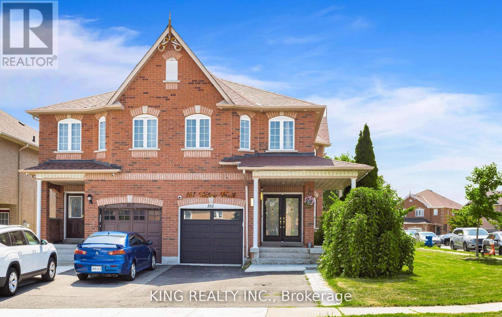 161 Tiller Trail, Brampton, Ontario  L6X 4S9 - Photo 2 - W12384966