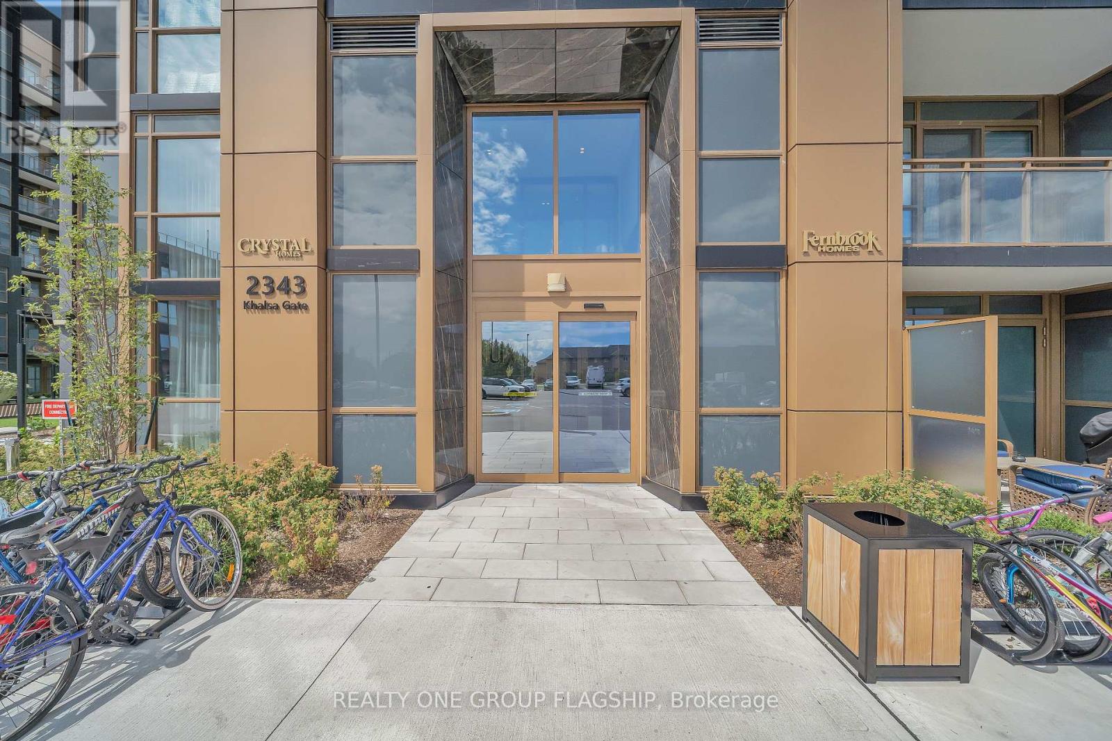 101 - 2343 Khalsa Gate, Oakville (Wm Westmount), Ontario  L6M 5R6 - Photo 6 - W12384975