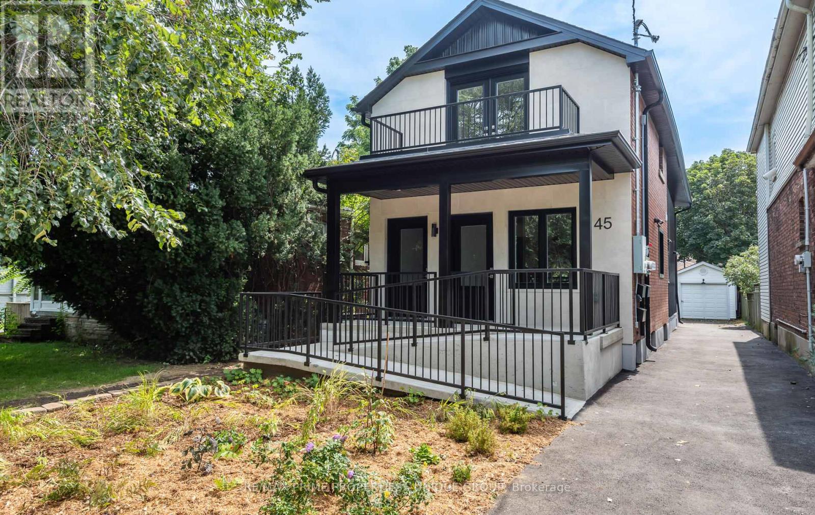 2 - 45 ASTORIA AVENUE, Toronto, Ontario