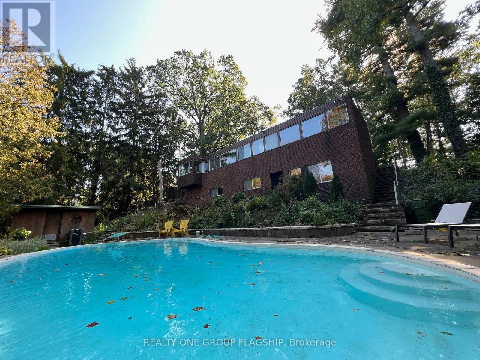 1379 Clarkson Road N, Mississauga, Ontario  L5J 2W6 - Photo 29 - W12382952