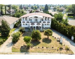 2295 Rhondda Court Kelowna South, Kelowna, Ca