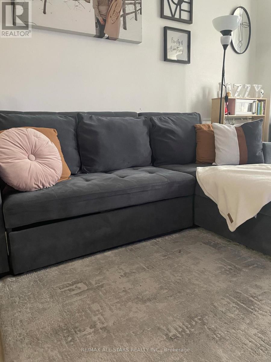 109 - 200 Lotherton Pathway, Toronto (Yorkdale-Glen Park), Ontario  M6B 2G8 - Photo 10 - W12360096