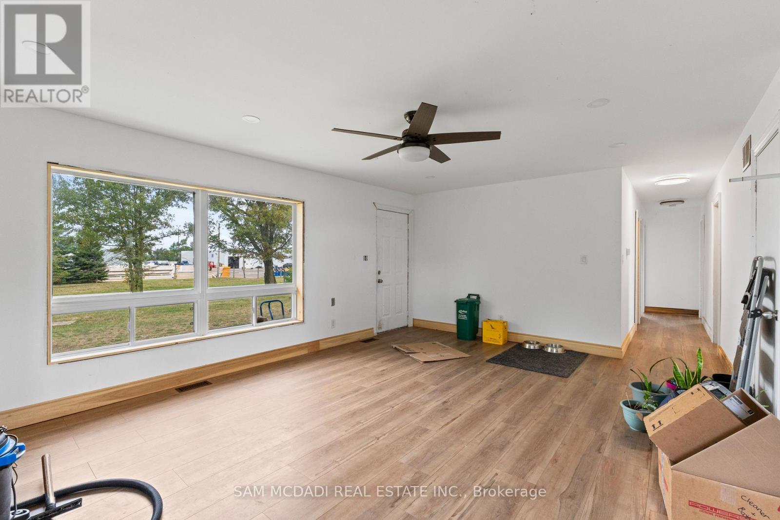 5 Eighth Concession Road, Brant (Burford), Ontario  N0E 1A0 - Photo 14 - X12384960