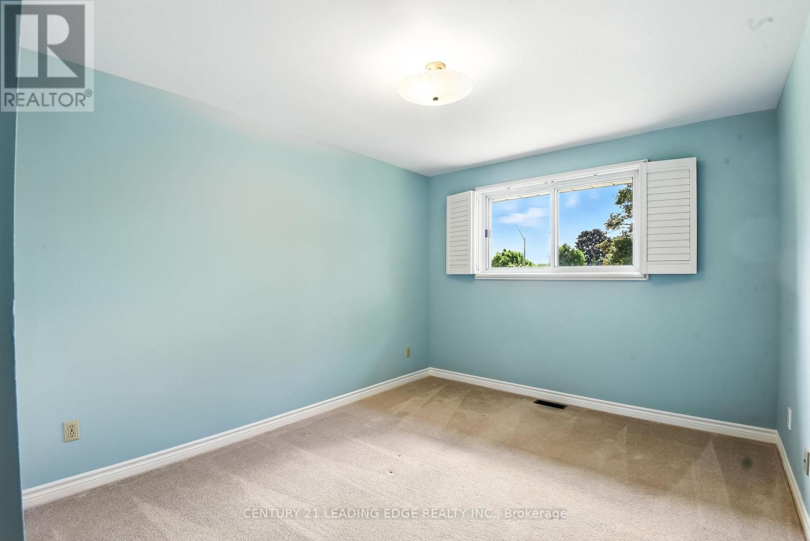 154 Switzer Drive, Oshawa (Centennial), Ontario  L1G 3J7 - Photo 27 - E12384245