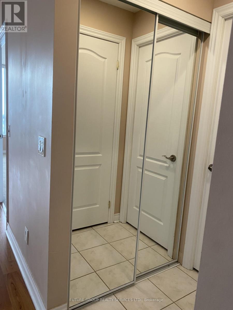 1408 - 60 Disera Drive, Vaughan (Beverley Glen), Ontario  L4J 9G1 - Photo 14 - N12382371