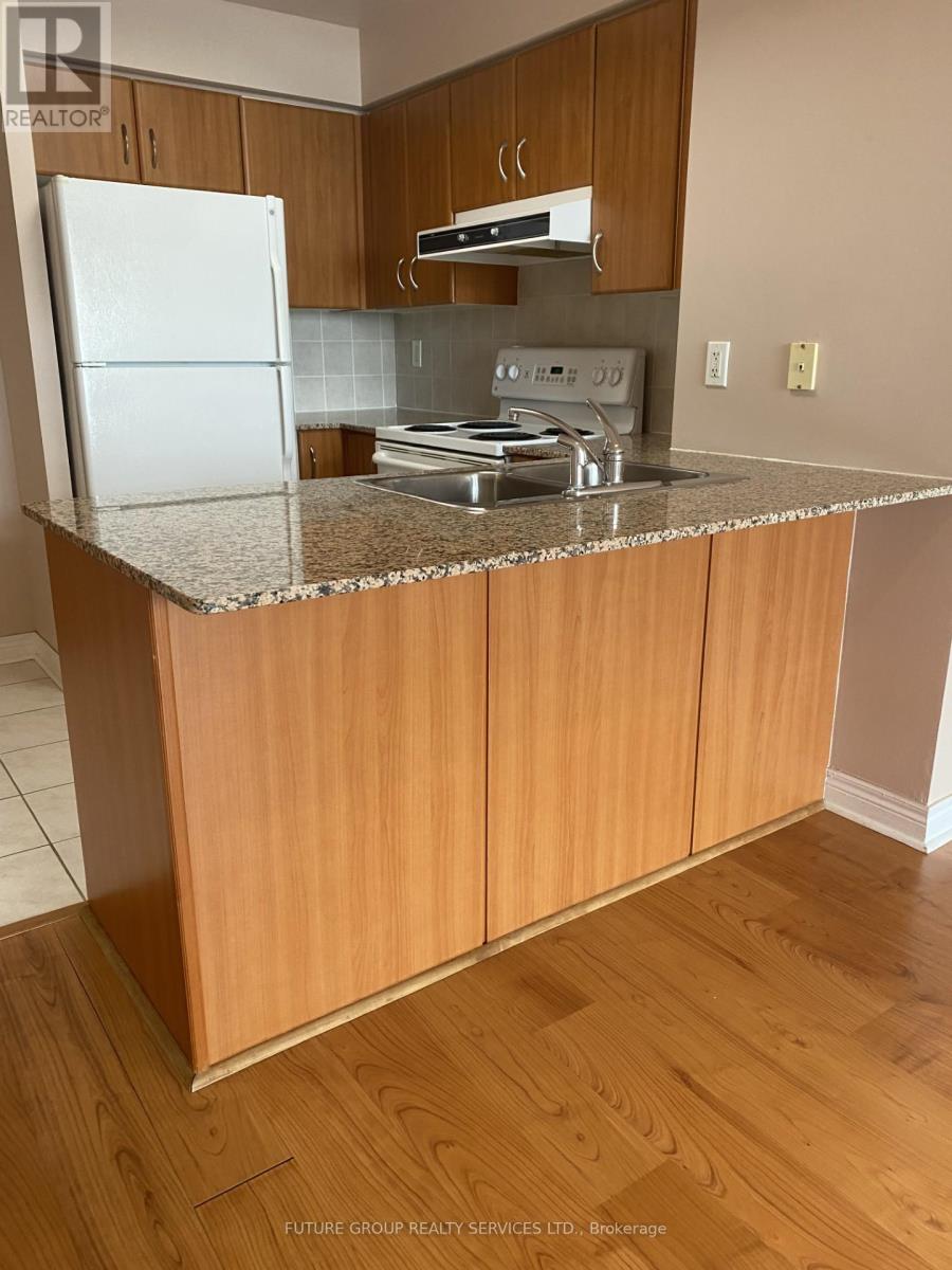 1408 - 60 Disera Drive, Vaughan (Beverley Glen), Ontario  L4J 9G1 - Photo 4 - N12382371