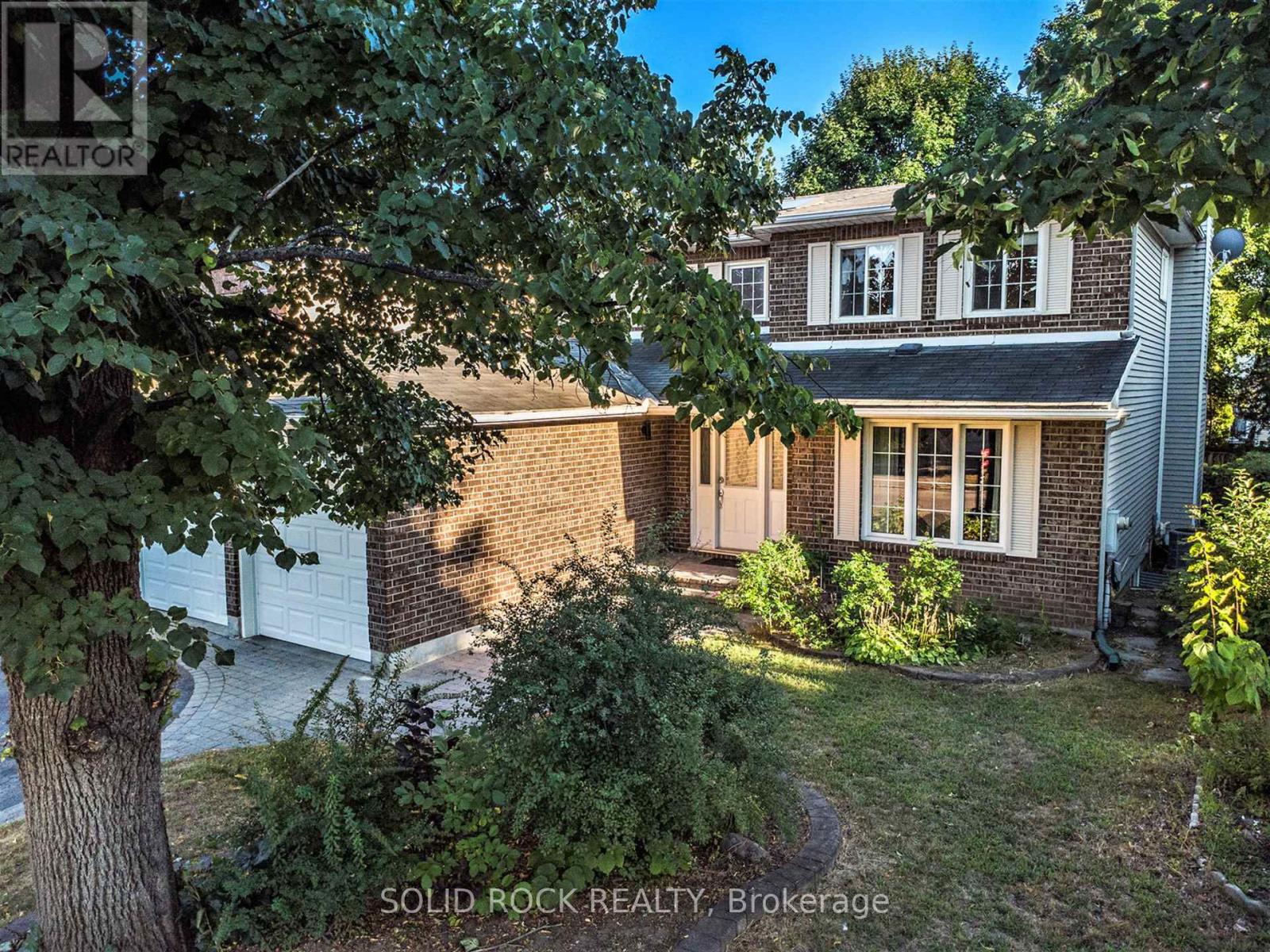 Property at 1674 SANSONNET STREET S image 4