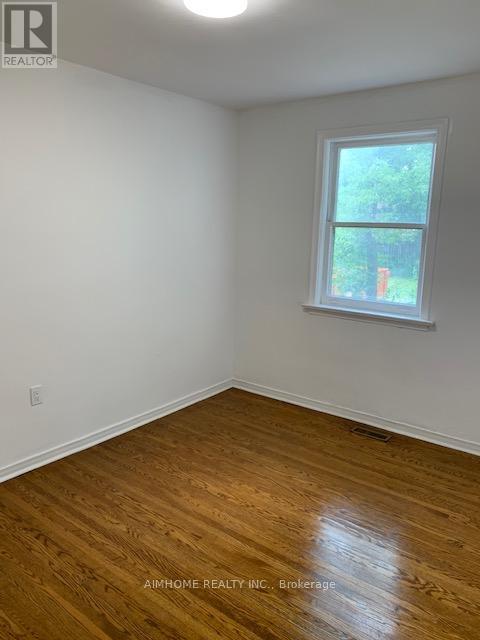Main Fl - 224 Finch Avenue E, Toronto, Ontario  M2N 4R9 - Photo 7 - C12385039