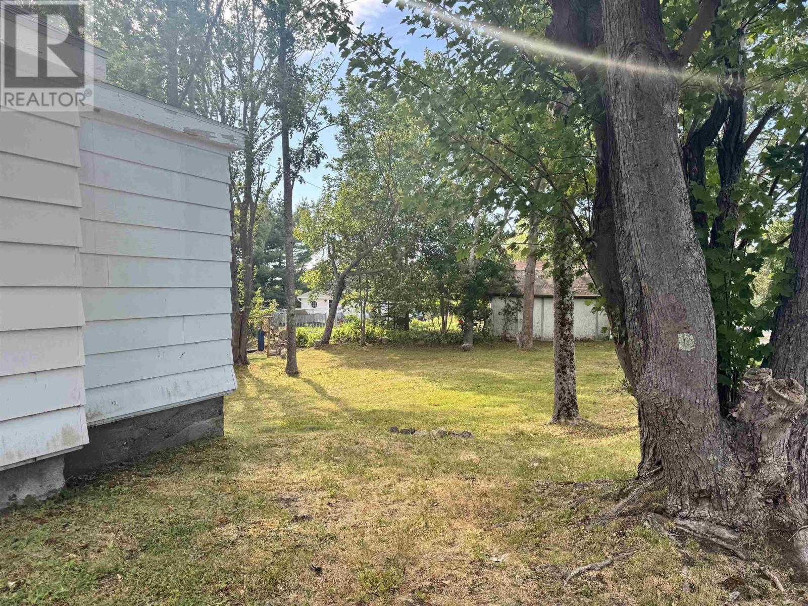 6 Strickland Avenue, Trenton, Nova Scotia  B0K 1X0 - Photo 18 - 202522572